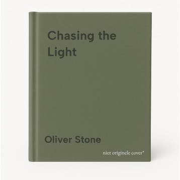 Chasing the Light - Oliver Stone 9780358346234, Boeken, Verzenden, Gelezen, Oliver Stone