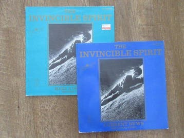 The Invincible Spirit - Make a device (12) + Current News, Nieuw in verpakking