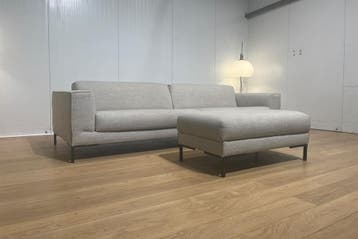 TER STOFFERING Design on Stock Aikon 4-zits + Hocker, 250 tot 300 cm, 100 tot 125 cm, Design Bank Bankstel Zetel 4-Zits Design on Stock