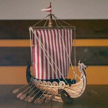 Carver Mind 1:38 - Modelschip - Viking Longship -, Hobby en Vrije tijd, Modelauto's | 1:5 tot 1:12, Nieuw