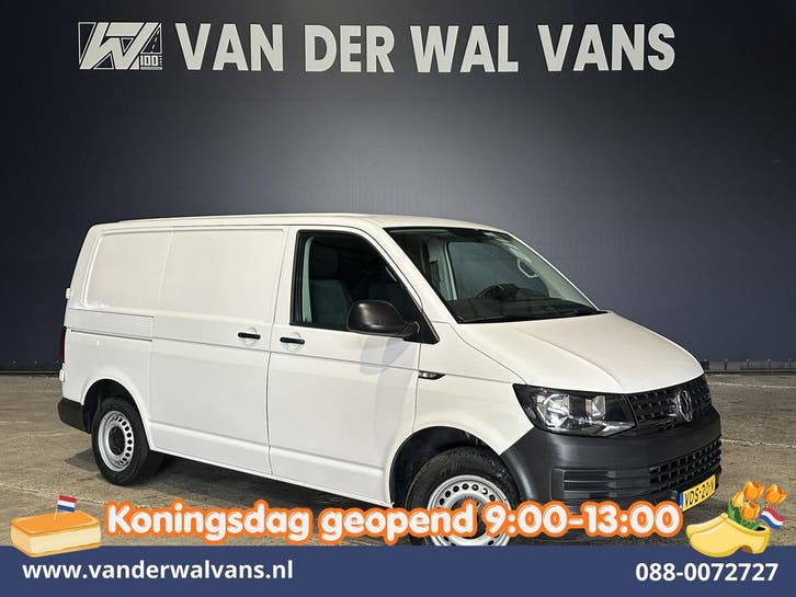 Volkswagen Transporter | 2.0 TDI 102pk L1H1 Euro6 Airco |, Auto's, Bestelauto's, Dealer onderhouden, Te koop, Handgeschakeld, Diesel