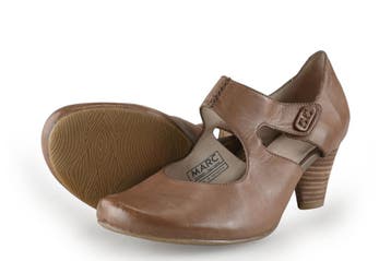 Marc Pumps in maat 41 Beige, Kleding | Dames, Pumps, Verzenden, Beige, Zo goed als nieuw
