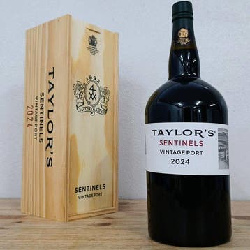 2024 Taylors, Sentinels - Vintage Port - Porto - 1 Magnum, Nieuw