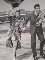 Archives T-M - Brigitte Bardot and Henri Vidal in A, Nieuw