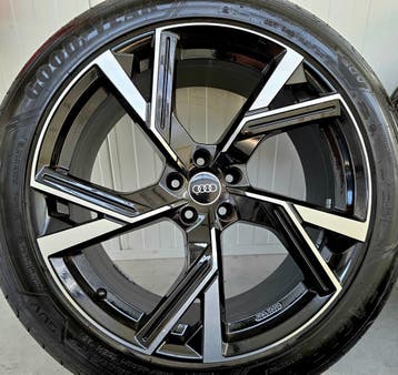 Audi e-tron Q7 Q8 Touareg 21 inch velgen zomerbanden Black, 265 mm, Banden en Velgen, Nieuw, Personenwagen