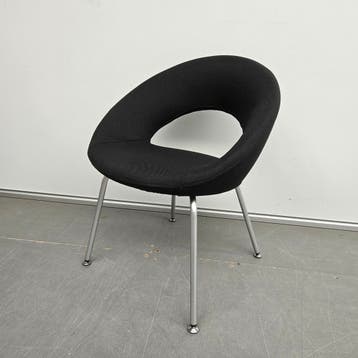 Artifort Nina fauteuil - nieuwe stof zwart, Ophalen of Verzenden, Nieuw