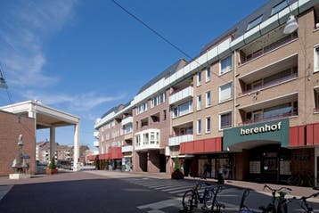 Appartement te huur in Roermond - 102 m² - 1 kamer(s), Appartement, Roermond, Limburg