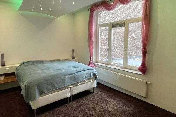 Appartement Wilhelminasingel in Maastricht, Huizen en Kamers, Huizen te huur, Via bemiddelaar, Limburg, Appartement