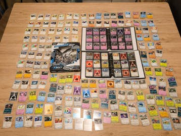 Grote Pokémon kaartenverzameling met Black Bolt Binder Co, Nieuw