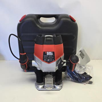 Black & Decker KW900E Bovenfrees 1200W Incl. Koffer, Ophalen of Verzenden, Nieuw