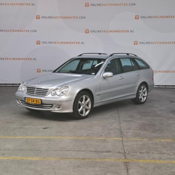 Personenauto, Mercedes-Benz, C-klasse Combi, 200 K. Avant, Nieuw
