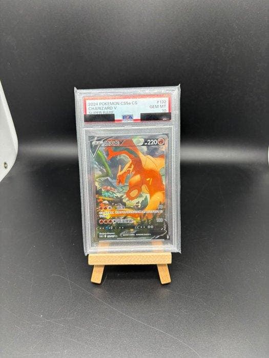 Pokémon - 1 Graded card - Charizard V 132 127 Alternate Art, Hobby en Vrije tijd, Verzamelkaartspellen | Pokémon