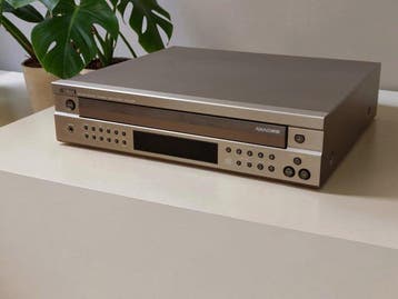 Yamaha - CDC-685 - 5-Disc Carousel CD Changer with, Nieuw