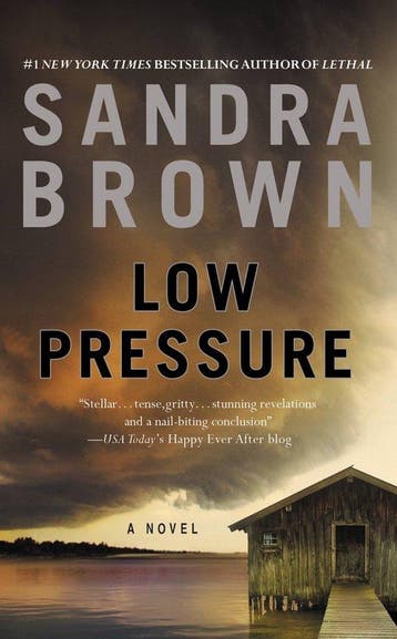 Low Pressure - Sandra Brown 9781455501540, Verzenden, Gelezen, Sandra Brown