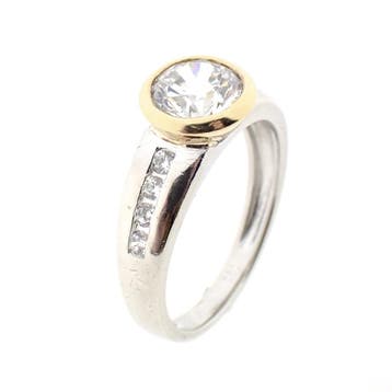Bicolor gouden ring met zirconia stenen, Gebruikt, Ophalen of Verzenden, Kleiner dan 17, Met edelsteen