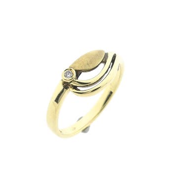 Gouden ring met zirconia, Gebruikt, Ophalen of Verzenden, 17 tot 18, Met edelsteen
