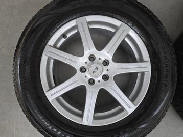 Volvo XC40 XC60 XC90 17 inch velgen winterbanden 5x108, Banden en Velgen, Nieuw, 17 inch, 235 mm