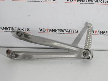Yamaha YZF R1 RN19 Voetsteun links achter, Motoren, Onderdelen | Yamaha, Ophalen of Verzenden, Nieuw