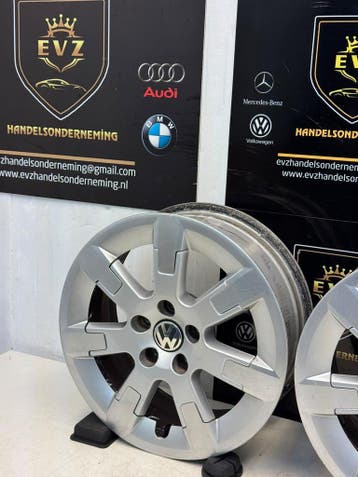 2 stuks Lichtmetaal velgen VW Polo V 6R bj.2012 6R060125E, Gebruikt, 15 inch, Velg(en)
