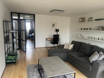 Appartement te huur/Expat Rentals aan Waldeck Pyrmontkad...