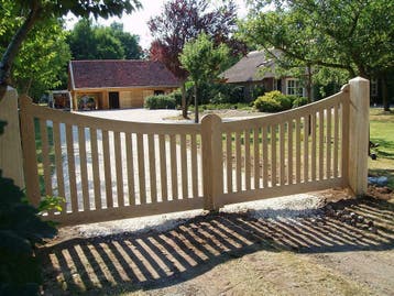 Stijlvolle Eiken Toegangspoort, 100 tot 150 cm, Nieuw, Ophalen of Verzenden, Hout