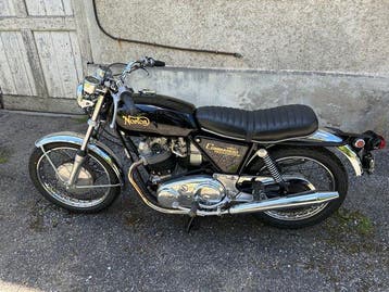 Norton - Commando - Roadster - 750 cc - 1970