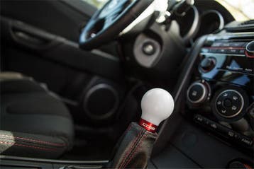 Cobb 07-13 Mazdaspeed3 & 06-07 Mazdaspeed6 Shift Knob -, Auto diversen, Tuning en Styling, Ophalen of Verzenden