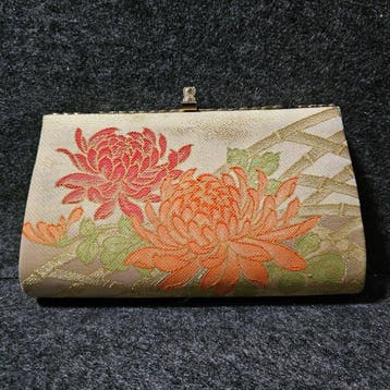 Nishijin Brocade () - Kiku (Chrysanthemum) 2-Way Clutch -