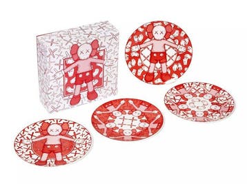 Kaws (1974) - Qatar Museums ceramic plate set (set of 4), HE