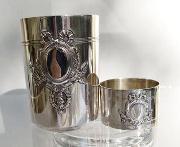 German Silver Set - Beaker - Servetring - Bruckmann & Söhne, Antiek en Kunst, Antiek | Goud en Zilver