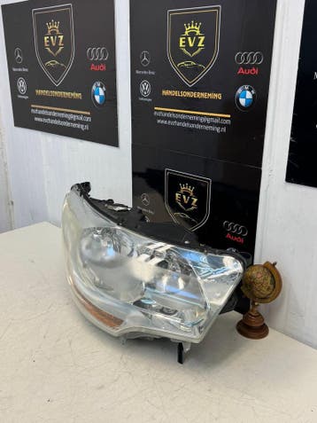 Koplamp rechts Citroën C4 bj.2013 art.9687304480, Gebruikt, Citroën
