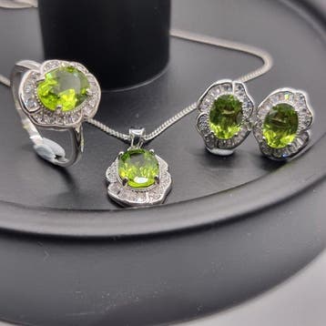 Zonder minimumprijs - 3-delige sieradenset Zilver - 6.20ct., Sieraden, Tassen en Uiterlijk, Antieke sieraden