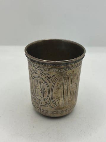 Bekerglas - GEEN RESERVE, Russisch zilver, 1884