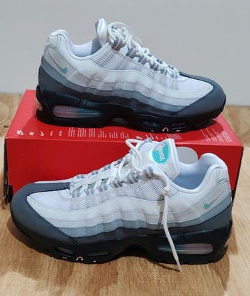 Nike - Low-top sneakers - Maat: EU 42, Kleding | Heren, Nieuw