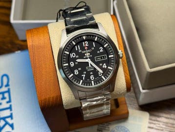 Seiko - 5 Sports Automatic Field date JDM - Zonder