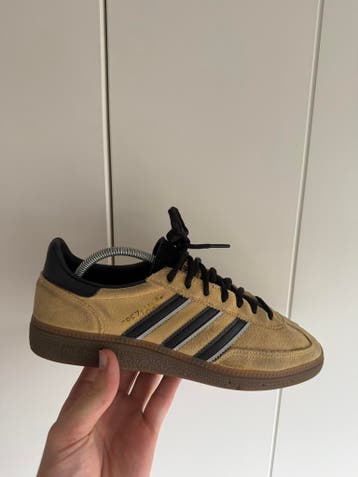 Adidas Handball Spezial – Zand/Zwart – Maat 38, Geel, Sneakers of Gympen, Gedragen, Verzenden