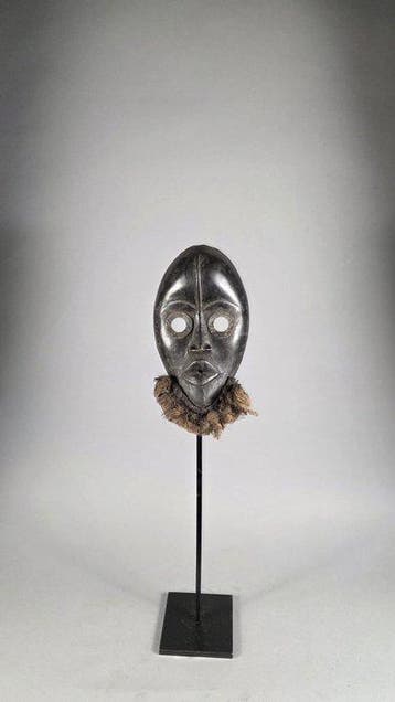 Masker van hout en raffia - Dan - Ivoorkust (Zonder