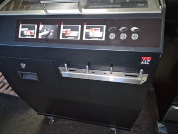 JAC VMS 800 cirkelmes self service broodsnijmachne veiling, Gebruikt, Bakkerij en Slagerij
