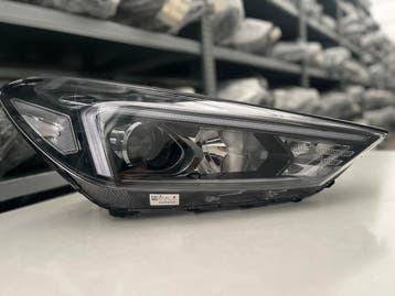 HYUNDAI TUCSON 3 LIFT HALOGEN+LED KOPLAMP RECHTS 92102D7500, Verzenden, Gebruikt, Hyundai