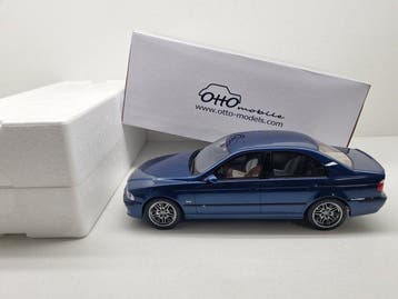 Otto Mobile 1:12 - Modelauto - BMW E39 M5 Sedan - Limited, Nieuw