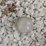 Witgouden robuuste ring met maansteen en diamant, Sieraden, Tassen en Uiterlijk, Ringen, 18 tot 19, Gebruikt, Overige kleuren