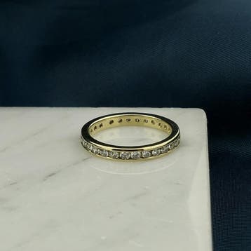 Gouden alliance ring met zirconia, Gebruikt, Ophalen of Verzenden, 17 tot 18, Met edelsteen
