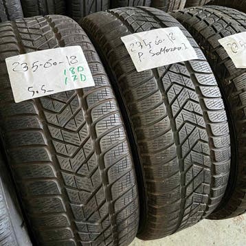 2 x Pirelli Sottozero 3 235-60-18 Winterbanden 5,5mm, Auto-onderdelen, Banden en Velgen, 18 inch, Gebruikt, 235 mm, Band(en)