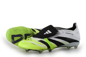 Adidas Voetbalschoenen Jongens in maat 38 Wit, Adidas, Verzenden, Jongen of Meisje, Zo goed als nieuw