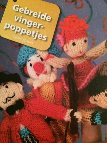 Gebreide vingerpoppetjes - Susie Johns 9789461881670, Verzenden, Zo goed als nieuw, Susie Johns
