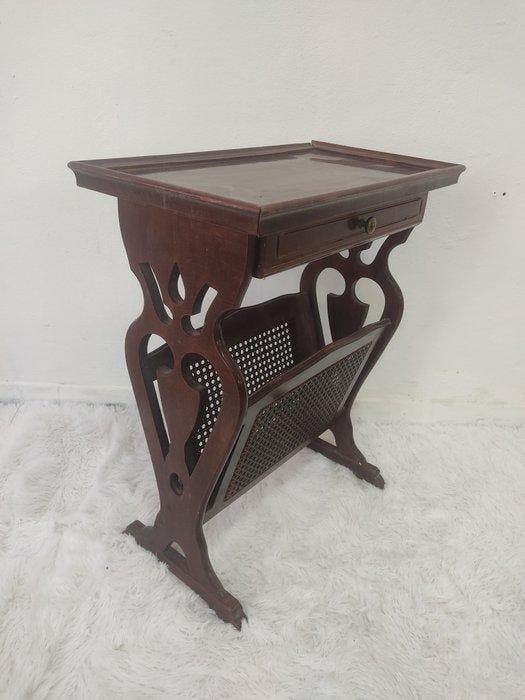 Tijdschriftenhouder - Hout - tafel met tijdschriftenrek, Antiek en Kunst, Curiosa en Brocante