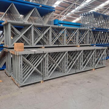 Aanbieding: Voordeelrij gebruikte EAB/Schafer palletstelling