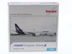 Schaal 1:500 Herpa 505543 Boeing 737-800 Malev Hungarian..., Ophalen of Verzenden, Zo goed als nieuw