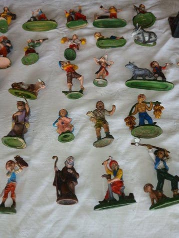 Kerststal (34) - Rubber - Kerststalfiguren