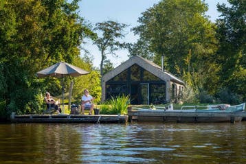 Vakantiehuisje Friesland aan het water, Huisdier toegestaan, Landelijk, Friesland, Aan meer of rivier